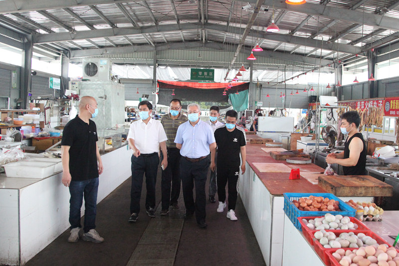 嚴(yán)防疫情反彈  落實(shí)常態(tài)防控 集團(tuán)督查指導(dǎo)浦江、建德農(nóng)批市場(chǎng)防疫抗疫工作