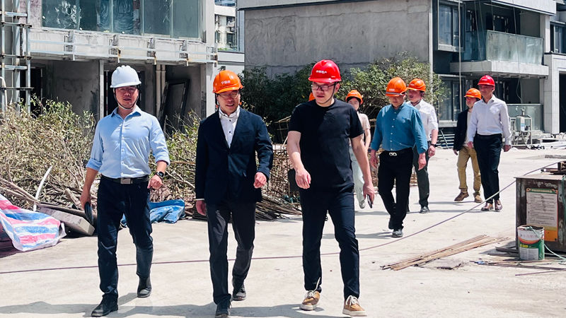 興合集團(tuán)黨委副書記俞曉東調(diào)研浙農(nóng)實(shí)業(yè)寧望府項(xiàng)目